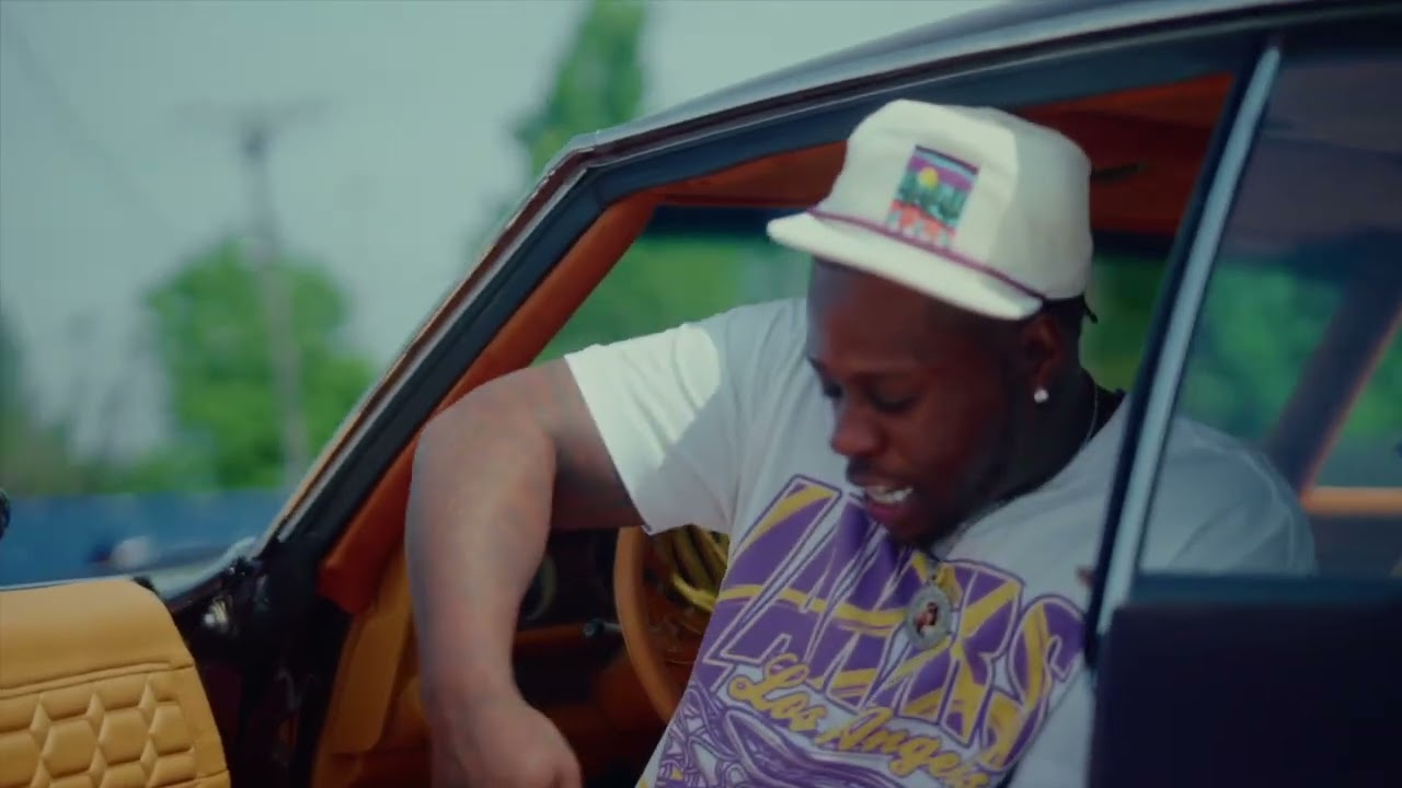 Tre’LBS - THROW YO HOOD UP