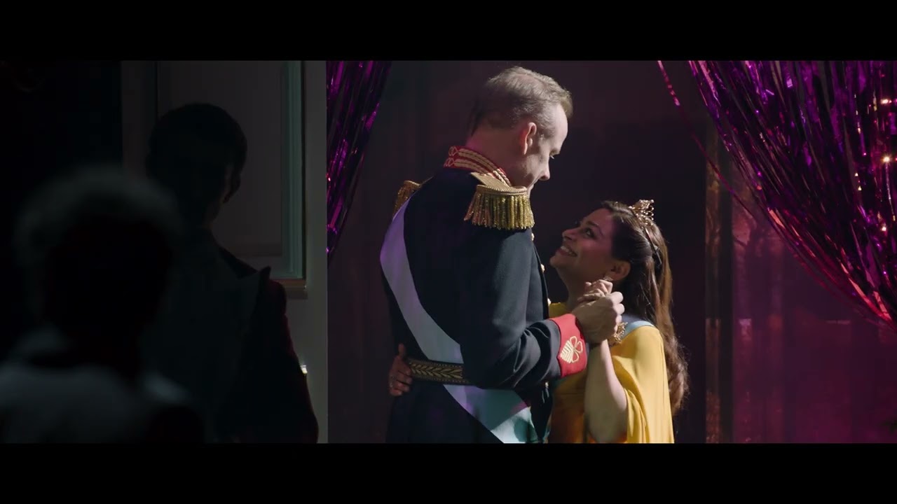 NATIONAL THEATRE LIVE: HAMLET - Trailer