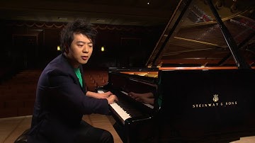 Find out what technique Lang Lang uses to play legato on the piano
