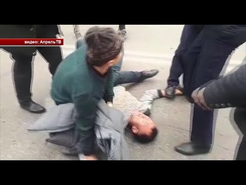 Video: Кантип бычак менен полиция ойносо болот