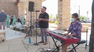 Colorado COVID Patient Returns To UCHealth Longs Peak Hospital To Serenade Those Who Took Care Of Hi