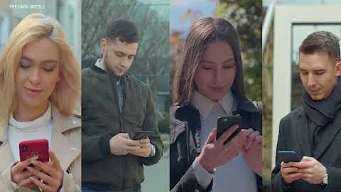 Master the Art of Texting Women