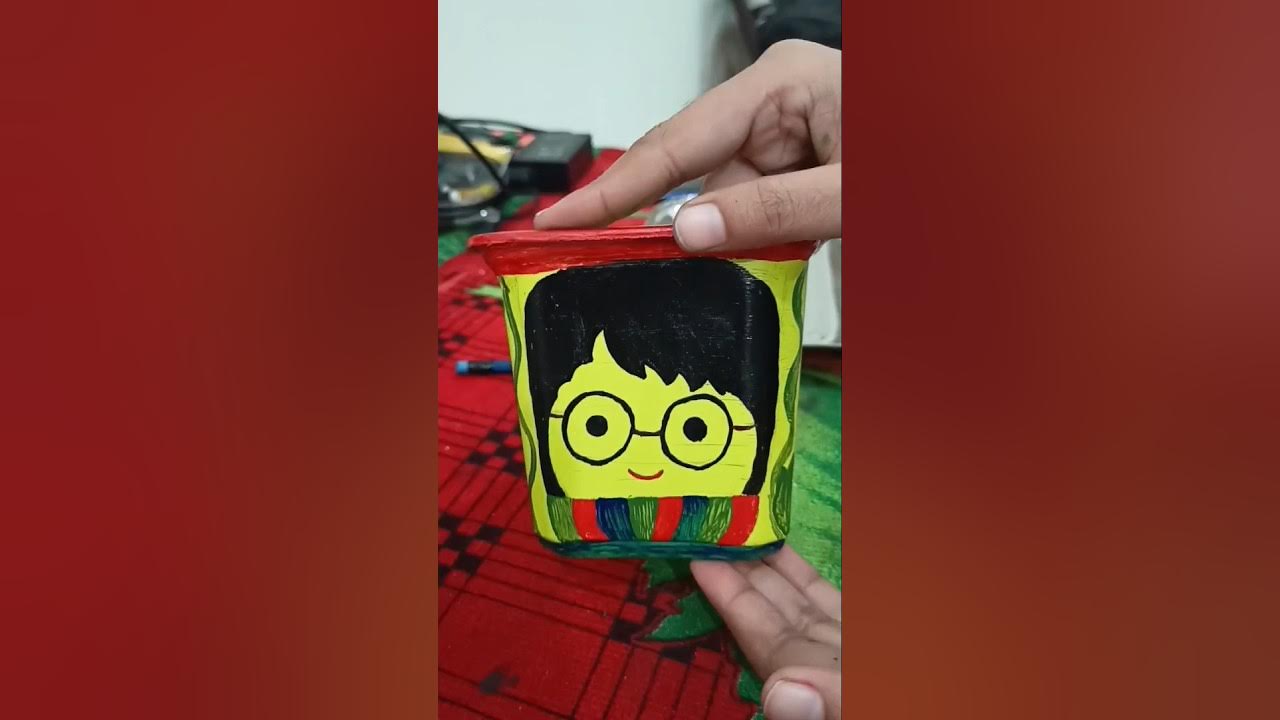 कबाड़ से जुगाड़ 😎// kharab dibbe pe painting kr banay Sundar pot🪴