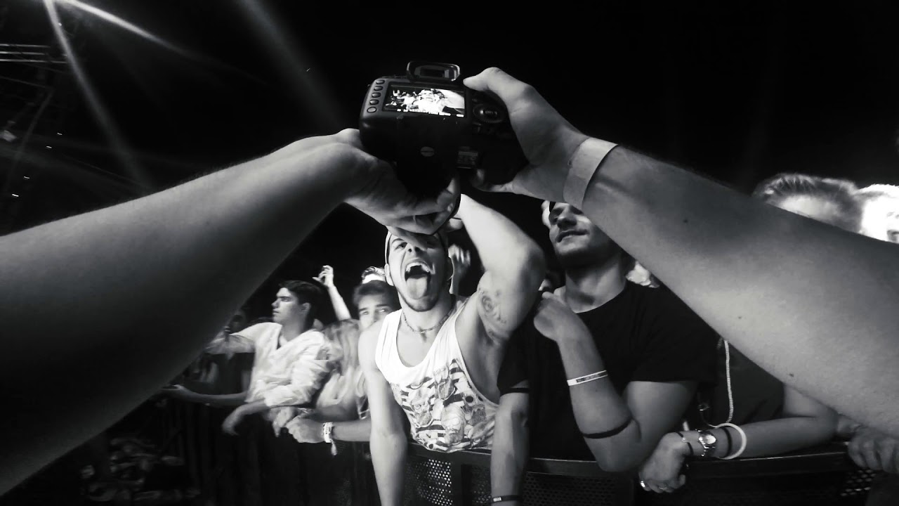 Steve Aoki Backstage - Popfest 2015