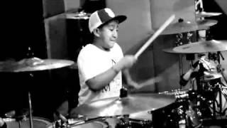 SUPERKIDZ - THE ROCK SHOW.mp4 chords