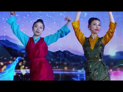 Happy Birthday Our Precious Guru-Happy New Year Dancing-MÚA CHÚC MỪNG NĂM MỚI - Sài Gòn, 25-12-2023
