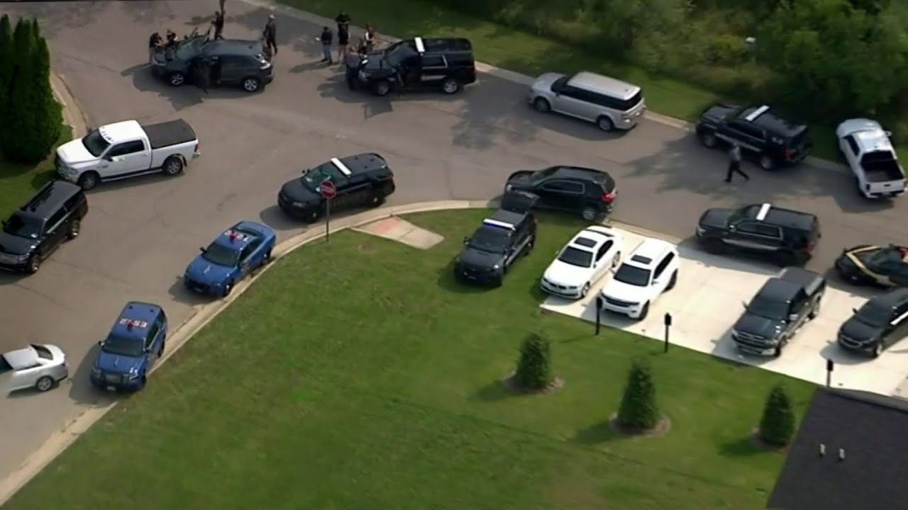 Superior Township residents near active police scene asked to stay inside or avoid area