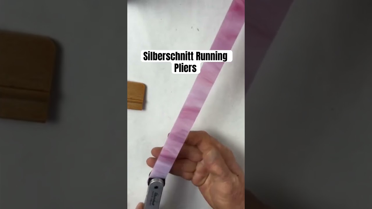 Using Silberschnitt running pliers – glassartbylinda