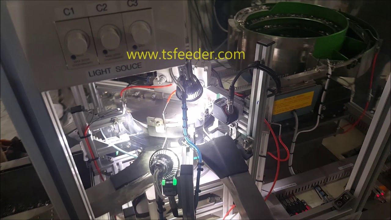 ชุดป้อนชิ้นงานลงแท่นกระจกตรวจสอบชิ้นงานด้วยกล้อง vision inspection ...