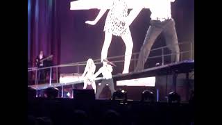 May 25th, 2007  Ashley Tisdale and Lucas Grabeel perform at the Auditorio Coca Cola in Monterrey