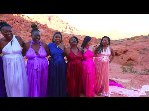 Elegance Unleashed: Group Flying Dress Photoshoot in Valley of Fire