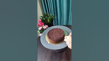 How to cut perfect layers of a cake sponge #cake#trending#viralshorts#shortsfeed #shorts#yt