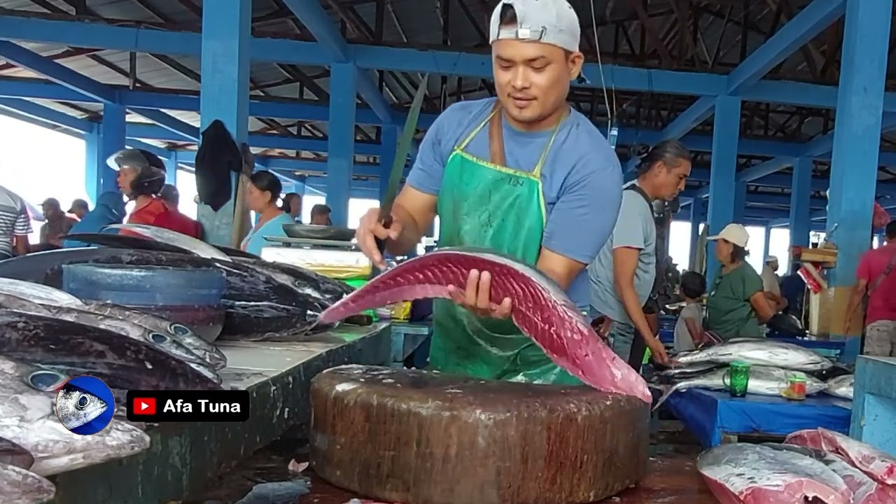 ⁣Amazing Big Tuna Cutting Skills by Fish Cutting Experts