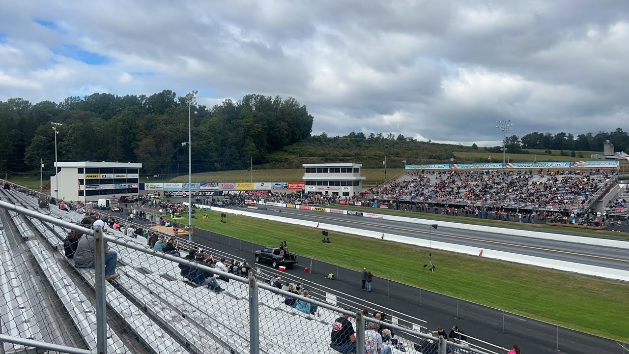 Live from maple Grove Raceway (testing) YouTube