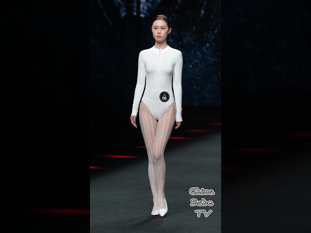 5號選手專業水平怎麼樣????????? #swimusa #model #beauty #여자모델 #內衣