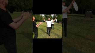 Londrada Kirikhan Orta Oyunu Şvet Şfetteyiz I