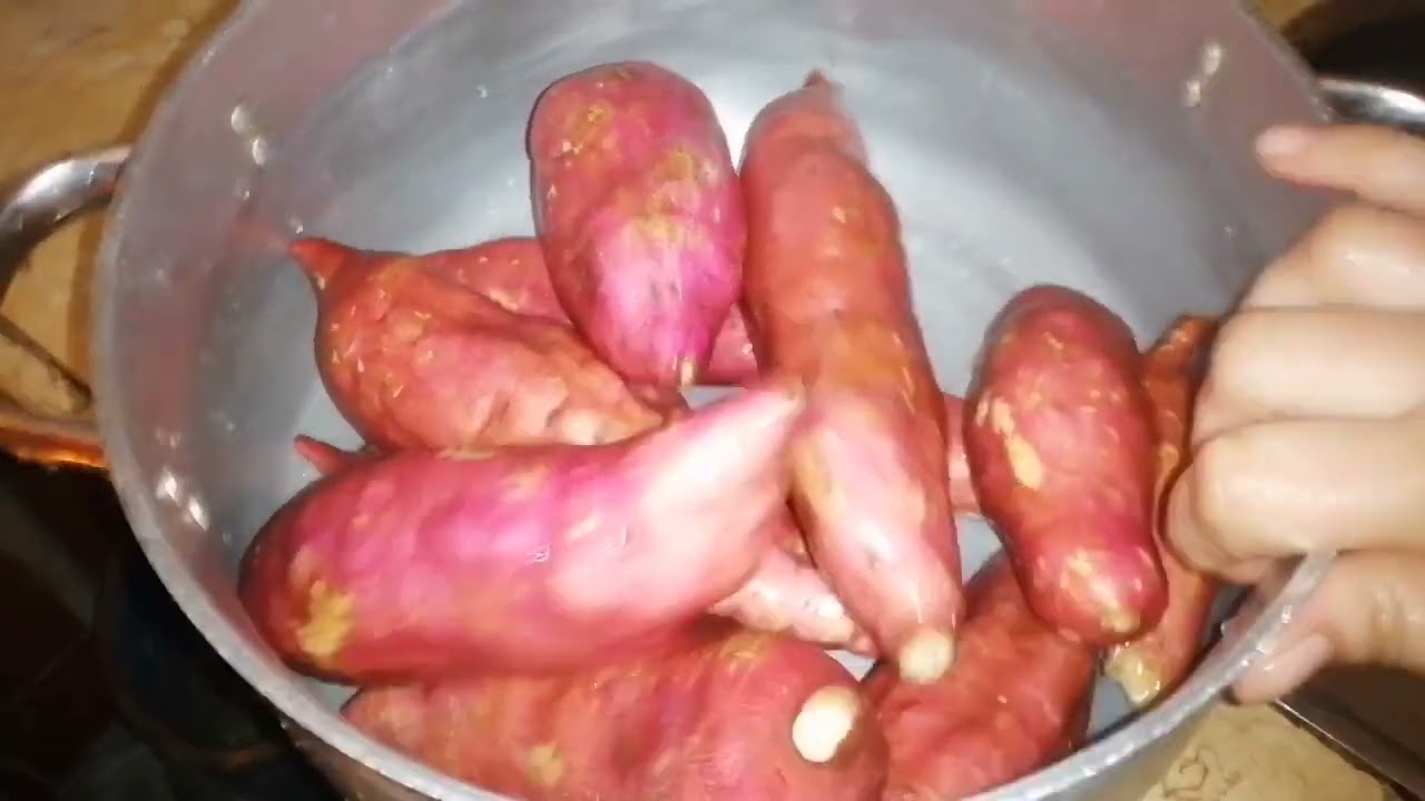 طريقه شوي البطاطا في الفرن 🍠🥄من غير سلق🌿❤️❤️