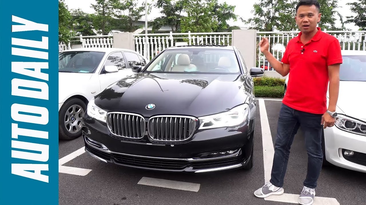 Thử tính năng lùi tự động trên BMW 740Li 2018 |AUTODAILY.VN|