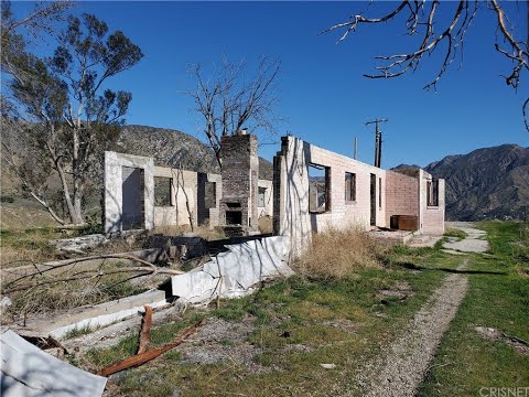 9401 Tujunga Valley Street, Sunland, CA home video tour