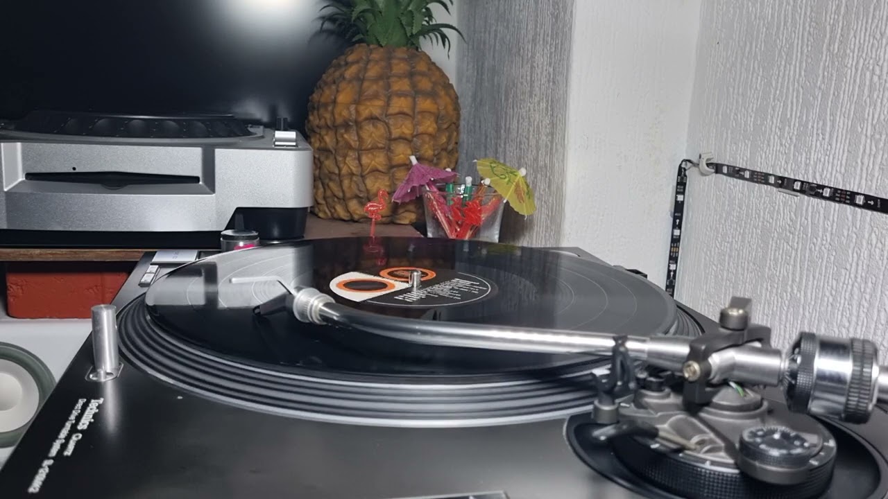 Streetsounds Hip House - Kool Rock Steady - I'll Make You Dance - Westside Records - 1989