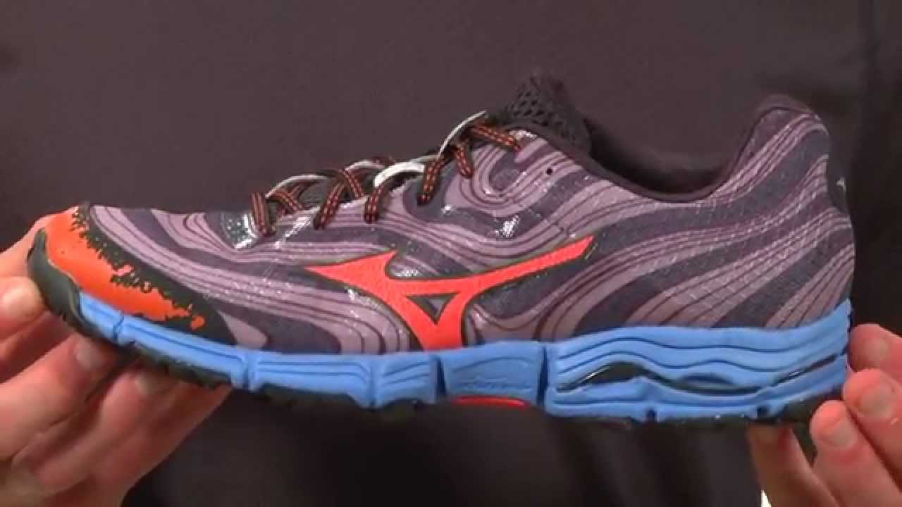 test mizuno wave kazan