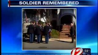 Soldier's body returns to Rhode Island