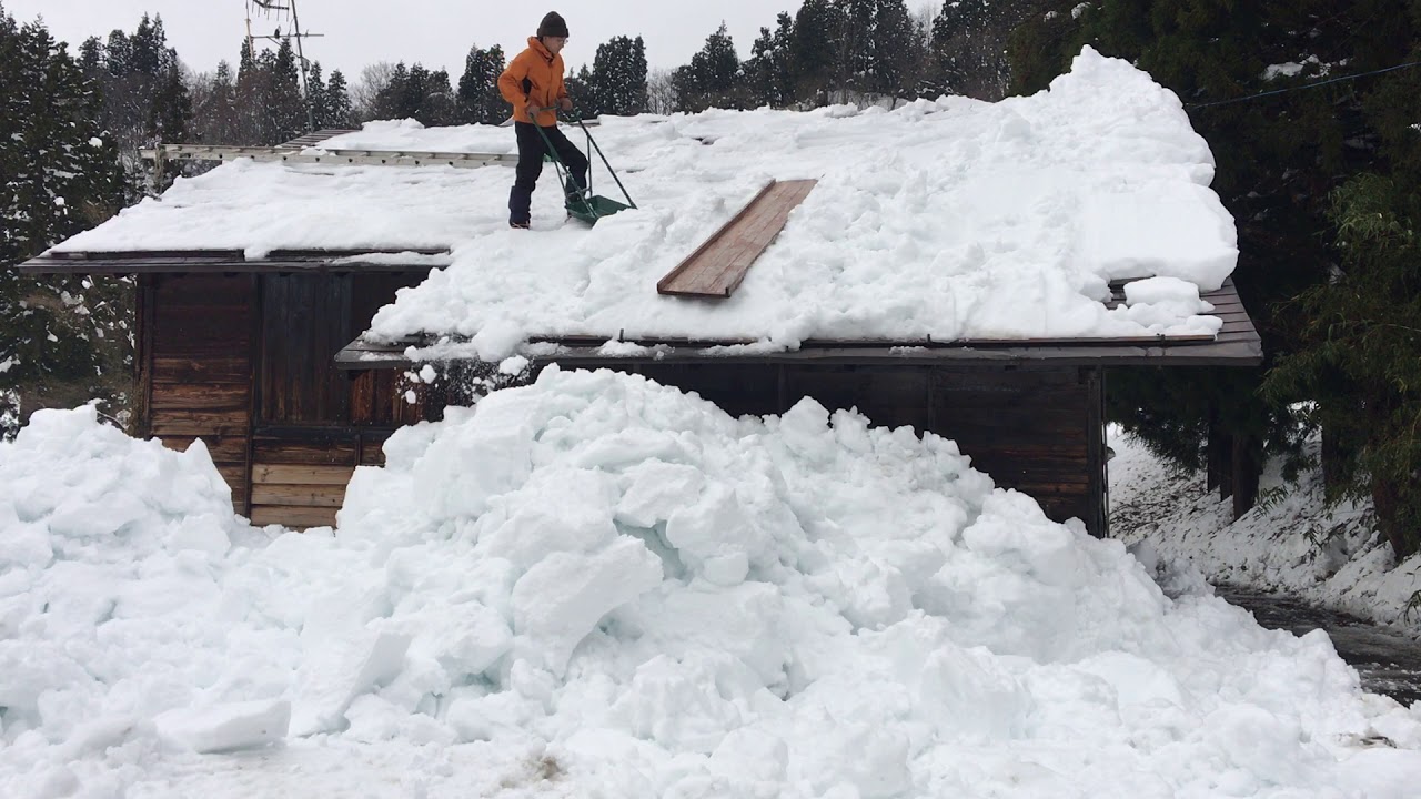 シーズン2回目屋根の雪下ろしトヨ使用 十日町市大池集落 Youtube
