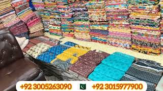 new Arrival priented Lawn wid Lawn duppatta 3pice