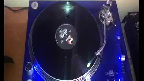 MELBA MOORE - STANDING RIGHT HERE (12 INCH VERSION)