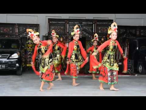 Ronggeng Nyentrik - Jaipongan Pasanggiri atau Rampak (Musik)