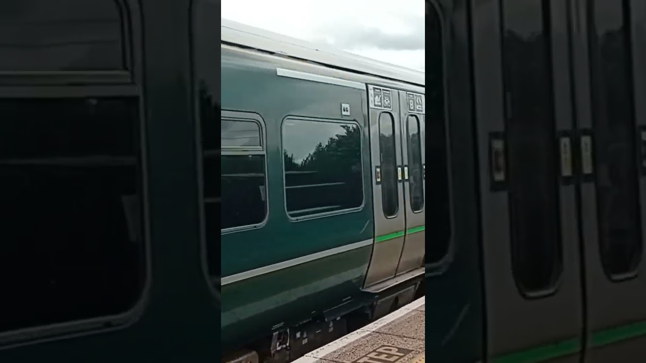 GWR Turbo departing AVN for SVB 