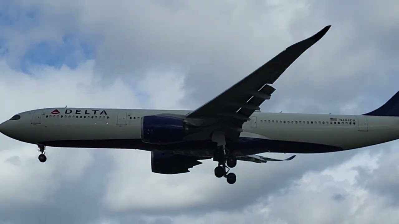 Delta Airlines A330-900 N404DX arriving at Heathrow Airport on 23/3/24