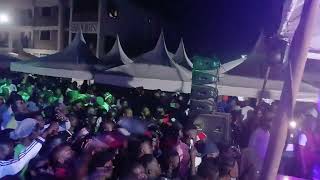 Prince Indah best performance of new Album loading