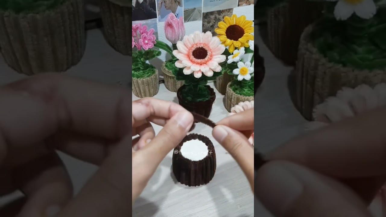 Tutorial membuat pot bunga dari kawat bulu | Make flower pots from pipe cleaners