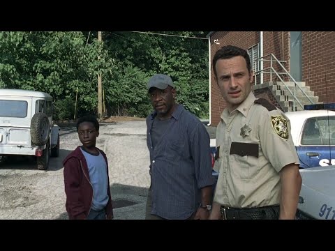 TWD S1E1: Days Gone Bye - Rick and Morgan go to the Police station (1080p)