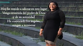 Miniatura del video "Rocio Arias -Ya se siente el Aleteo- Vídeo Lyrics"