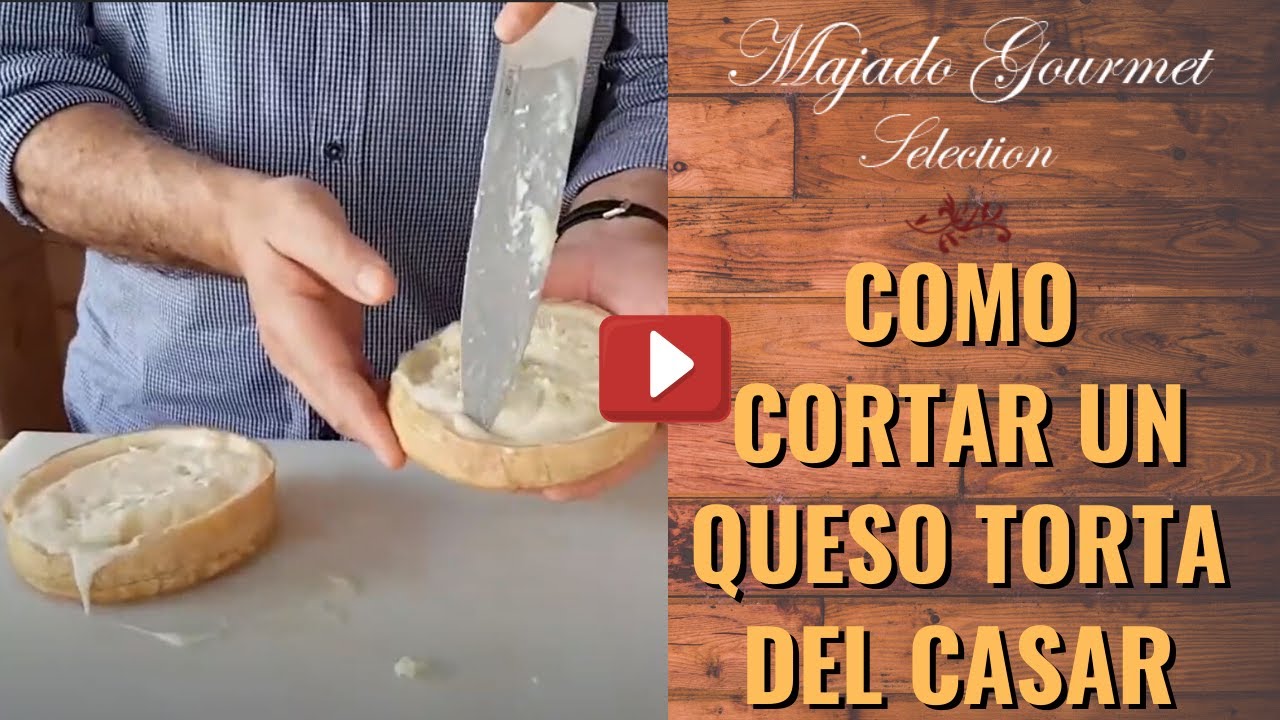 Cómo Cortar un Queso Torta del Casar Para Una Tabla de Quesos -  Majado Gourmet