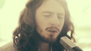 Davey Horne - Black Hole On The Run