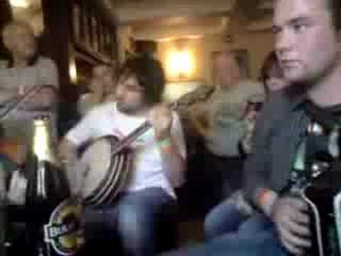 Few lads playing in a badly hungover session in Tullamore 2008 Fleadh Cheoil na hÃireann. Joe Murray, Paddy McKenna, Stephen Hayden, Conor McCaffrey, Austin Donnelly and Stephen Rooney.