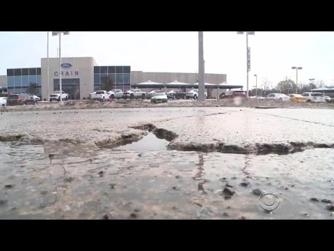 New technology finds potholes before they're a problem - YouTube