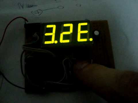 HEXACLOCK: relógio hexadecimal de três digitos. HEXACLOCK: relógio hexadecimal de três digitos.