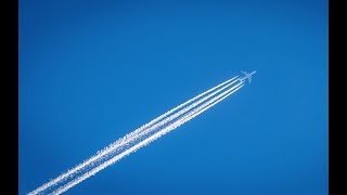 How do planes make clouds?