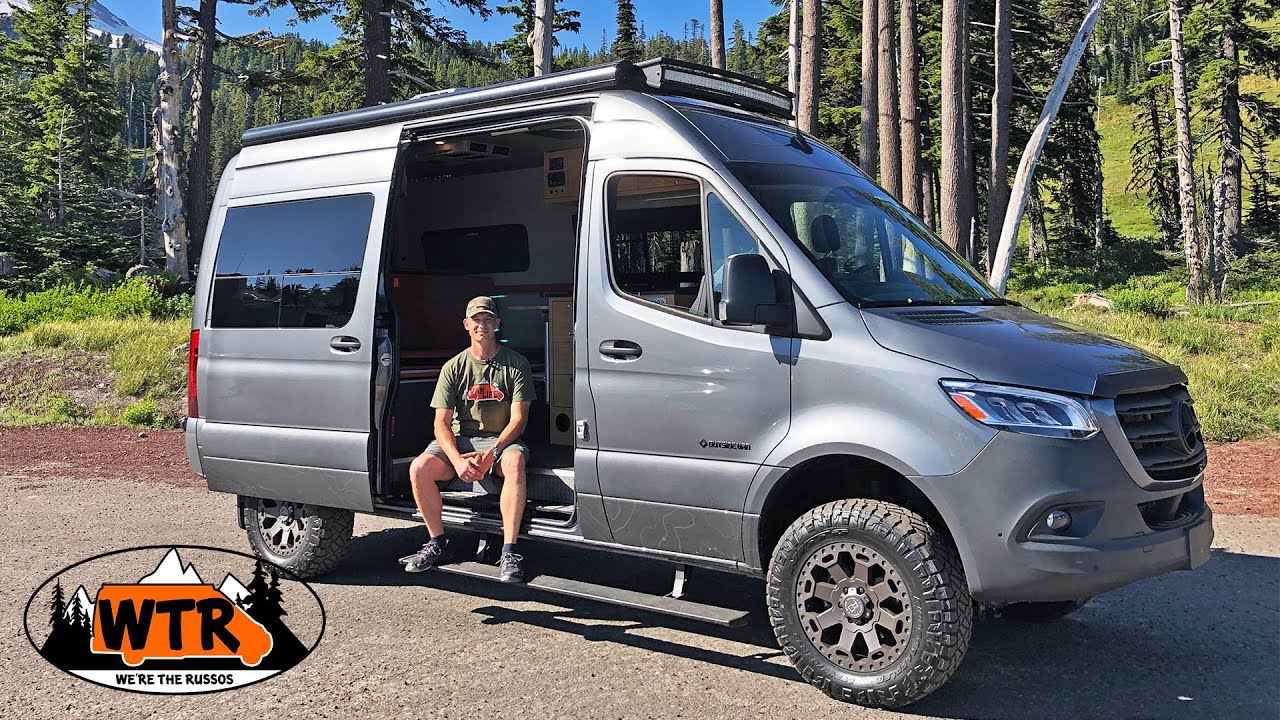 4 x 4 sprinter van