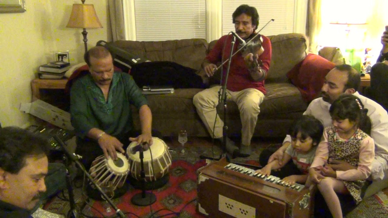 Ghar Aya Mera Pardesi | Ustad Raees Ahmad Khan