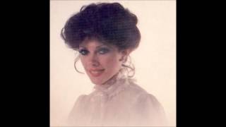 Download Lagu Kelly Bowling Joy Gardner Destiny Mcguire MP3 Kelly Bowling Joy Gardner Destiny Mcguire
