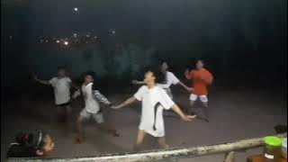 JINGLE BELLS DANCE | Christmas Caroling