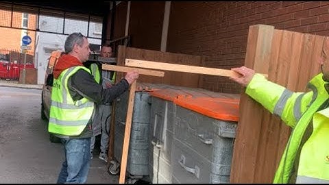 Profiles and Travellers in Earthworks