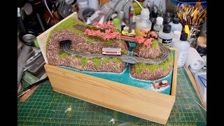 A Rokuhan Shorty Z Gauge micro model railway in a wine box....Crocodile Island, Part 3, Completion!