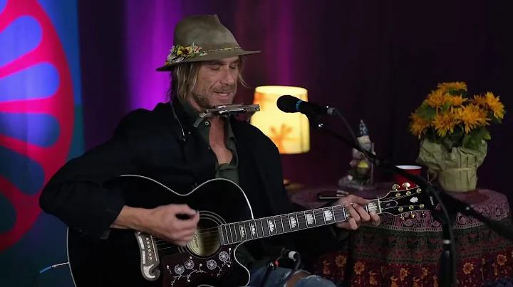 Todd Snider - "Georgia on a Fast Train" (Billy Joe...