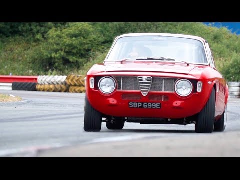 chris-harris-drives-the-alfaholics-gta-r-290-|-top-gear